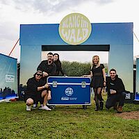 Die "Klang im Wald"-Crew freute sich über die nützlichen Flightcases auf dem Festivalgelände.